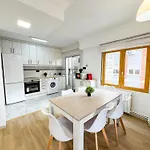 El Aguila Del Pilar Comotucasa Apartment Zaragoza