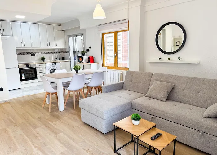 El Aguila Del Pilar Comotucasa *